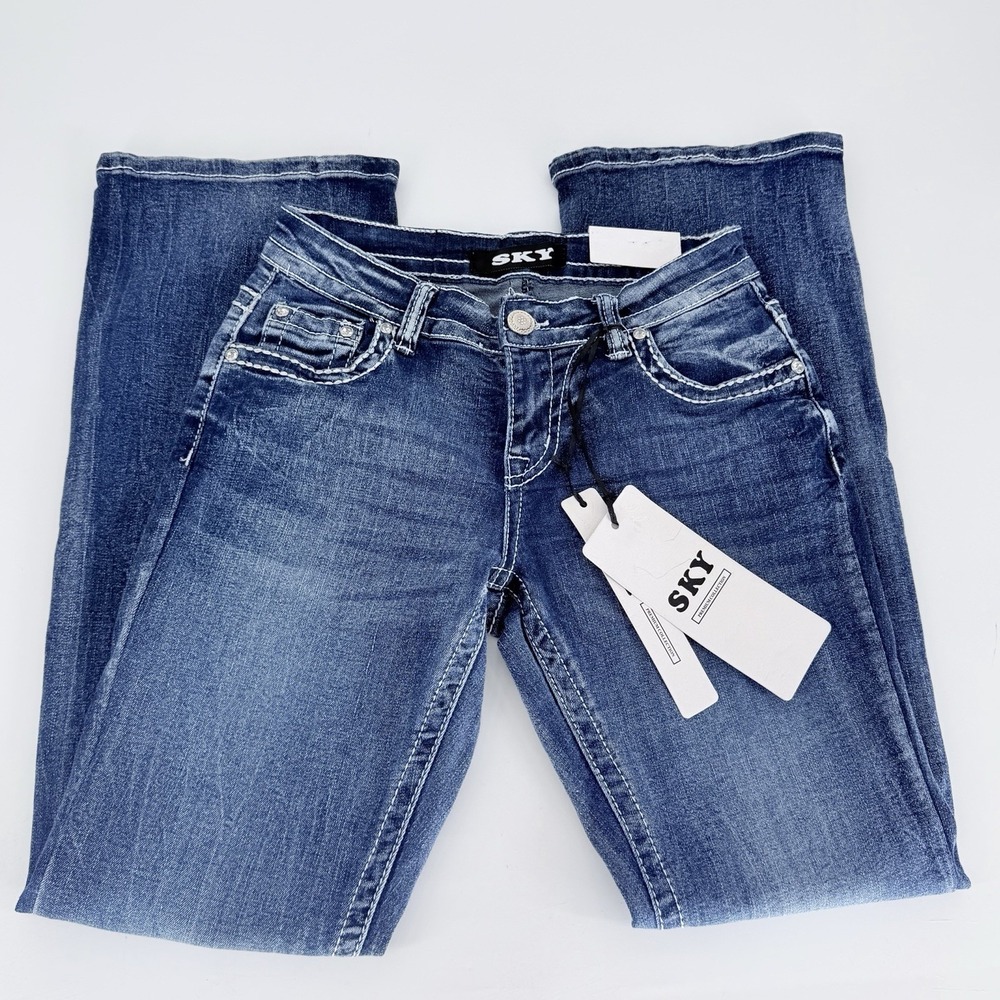 SKY Premium Collection Low Rise Bootcut Jeans Cross Rhinestone Embellished 5/6 - Picture 3 of 5
